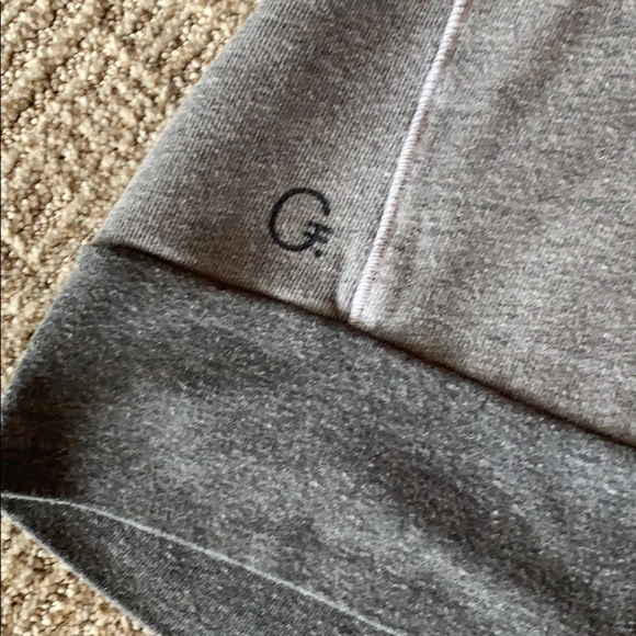 Good Hyouman Jules sweater size small - Picture 4 of 8